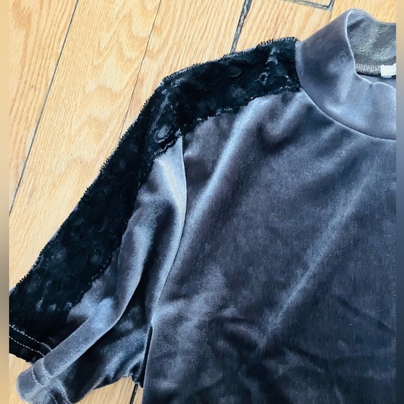 Zara velour top - Picture 1 of 3